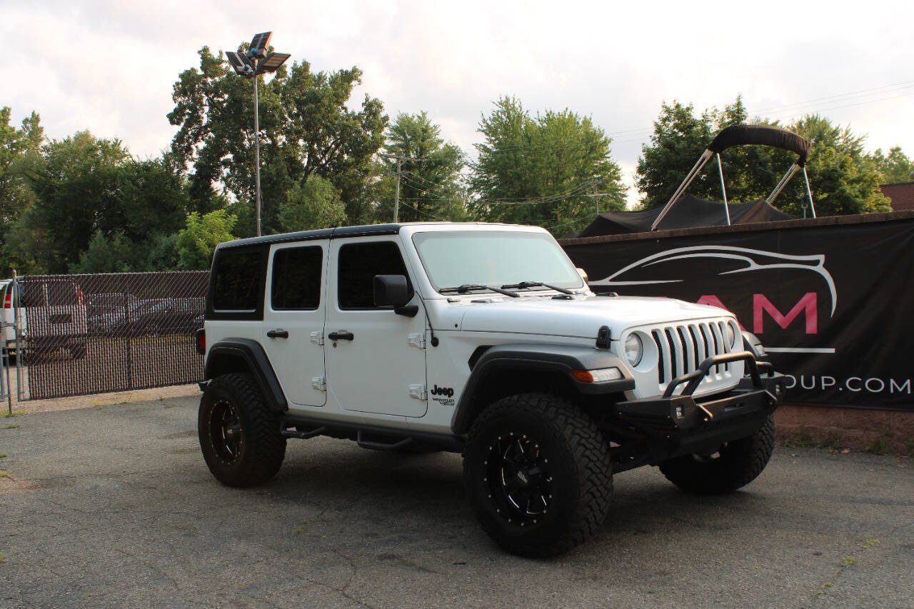 Used 2018 Jeep Wrangler Unlimited Sport S AWD/4WD image 4