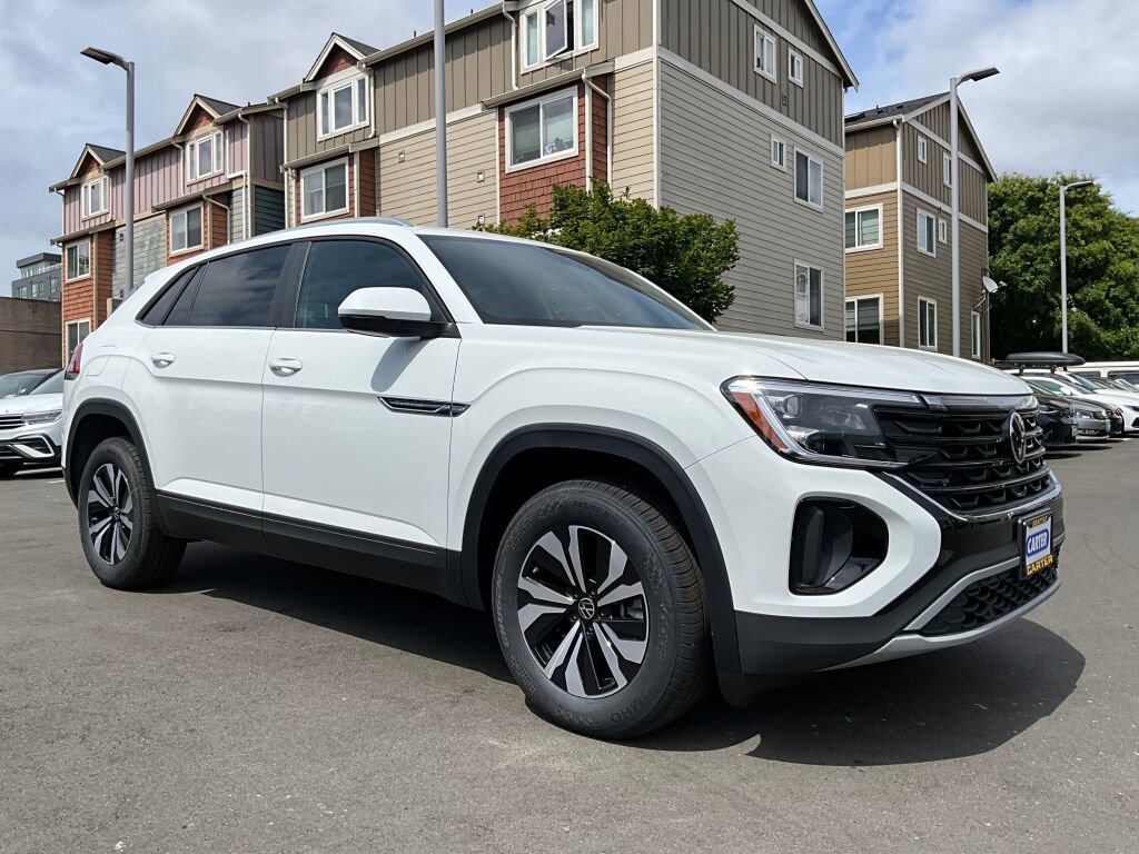 New 2025 Volkswagen Atlas Cross Sport SE image 2