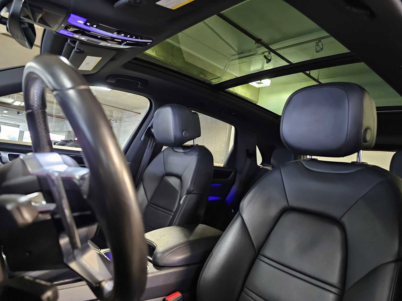 Used 2019 Porsche Cayenne AWD/4WD image 32