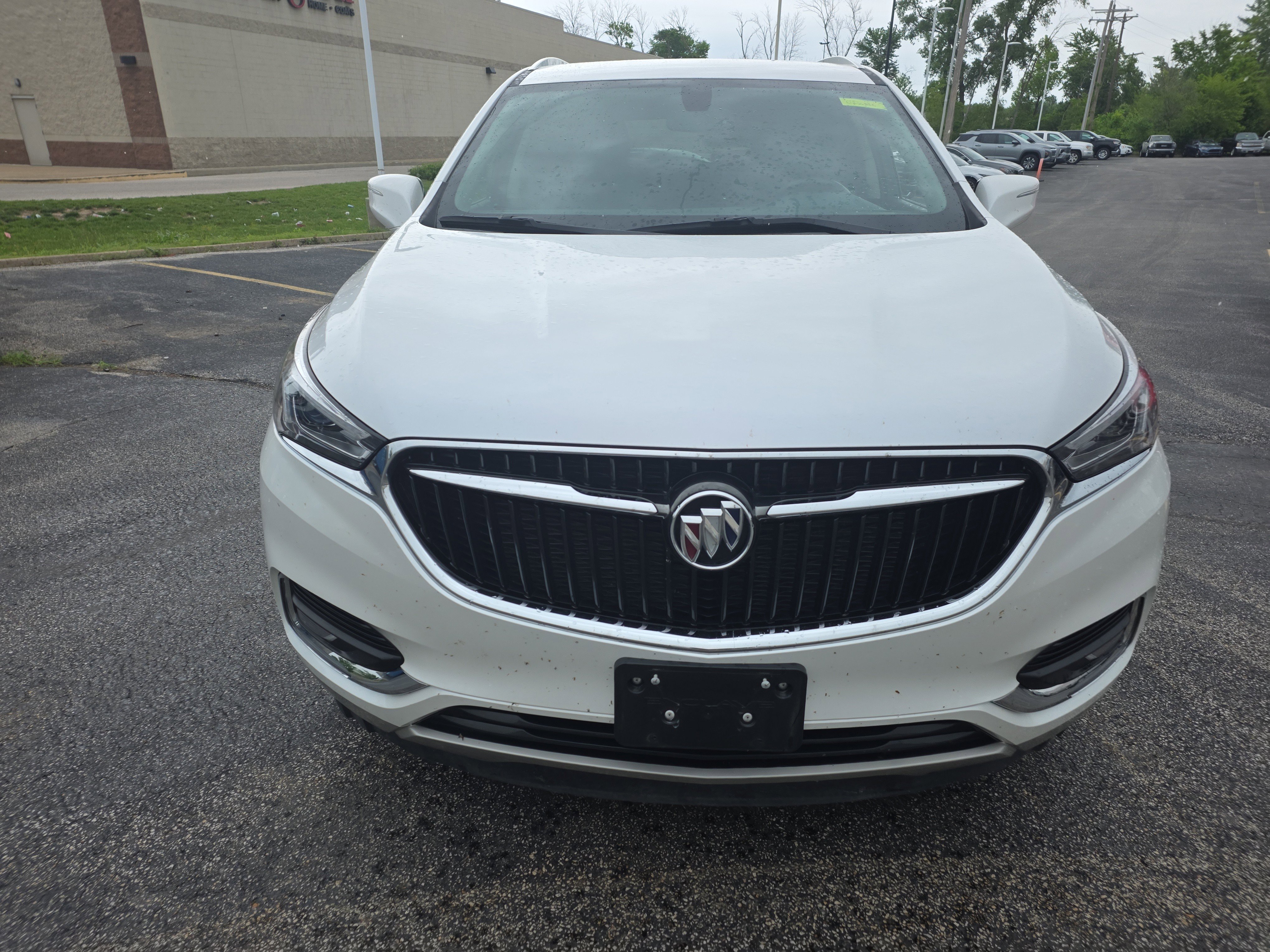 Used 2021 Buick Enclave Essence AWD/4WD image 7