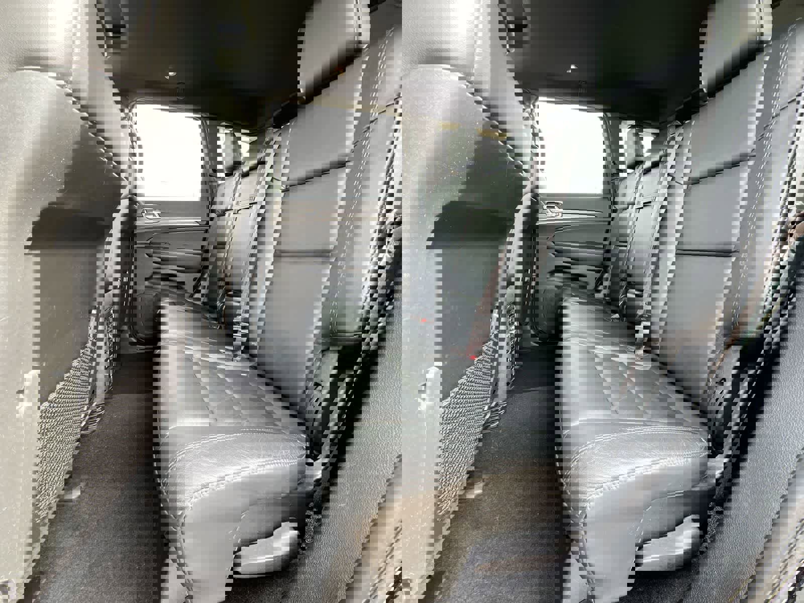 Used 2020 Jeep Grand Cherokee Limited w/ Premium Lighting Group image 19