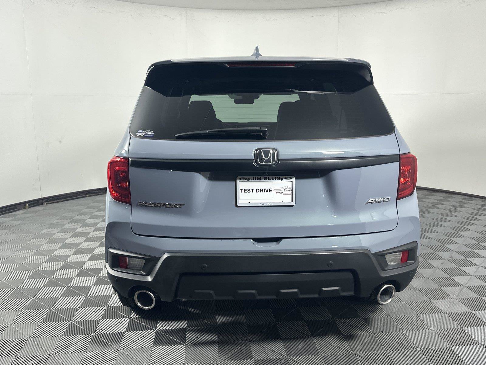 Used 2023 Honda Passport EX-L image 6