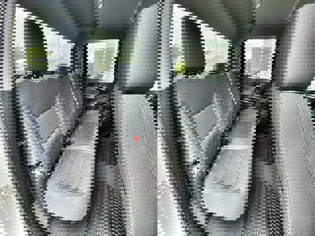 Used 2024 Chevrolet Silverado 1500 Custom image 26