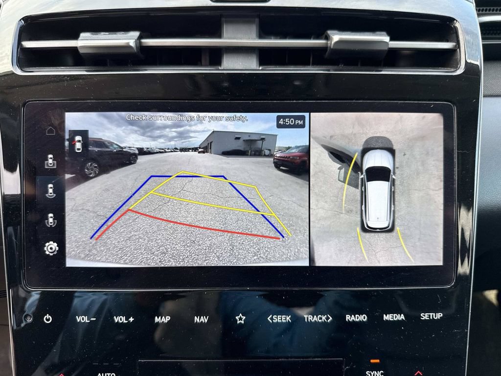 Used 2023 Hyundai Tucson Limited FWD image 30