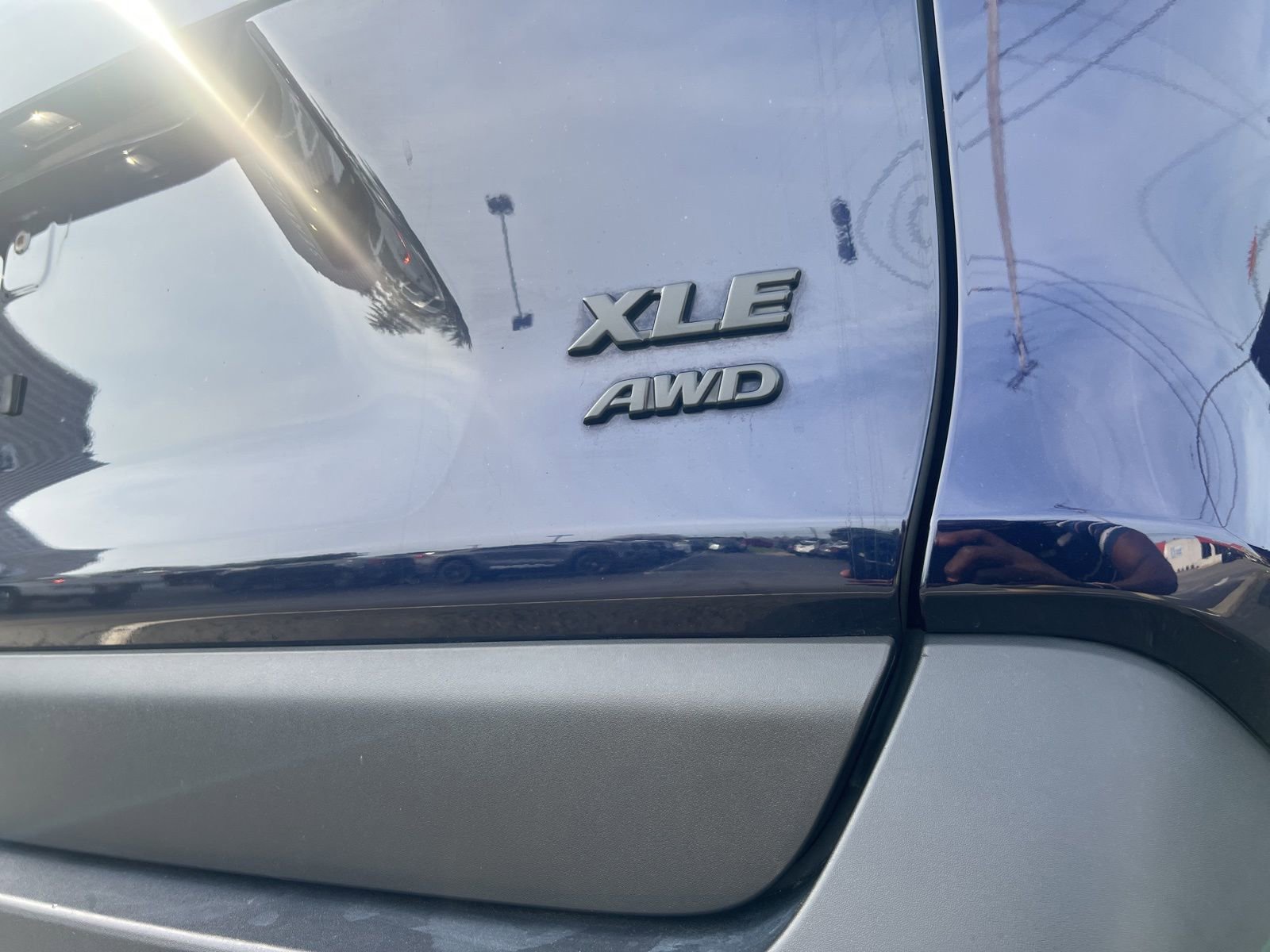 Used 2022 Toyota RAV4 XLE image 46