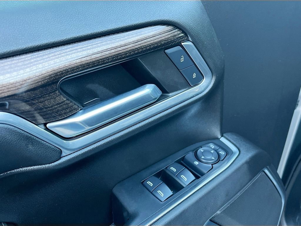 Used 2024 Chevrolet Silverado 1500 RST image 18