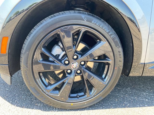 Certified 2023 Buick Envision Essence w/ Sport Touring Package AWD/4WD image 23