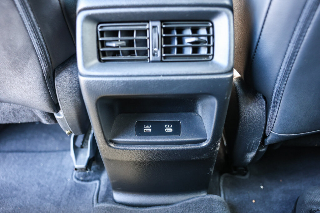 Used 2023 Honda CR-V Sport Touring image 8