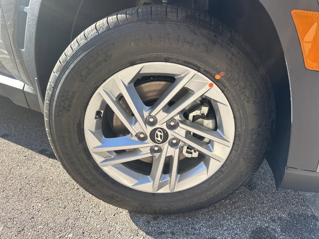 New 2026 Hyundai Tucson SE image 11