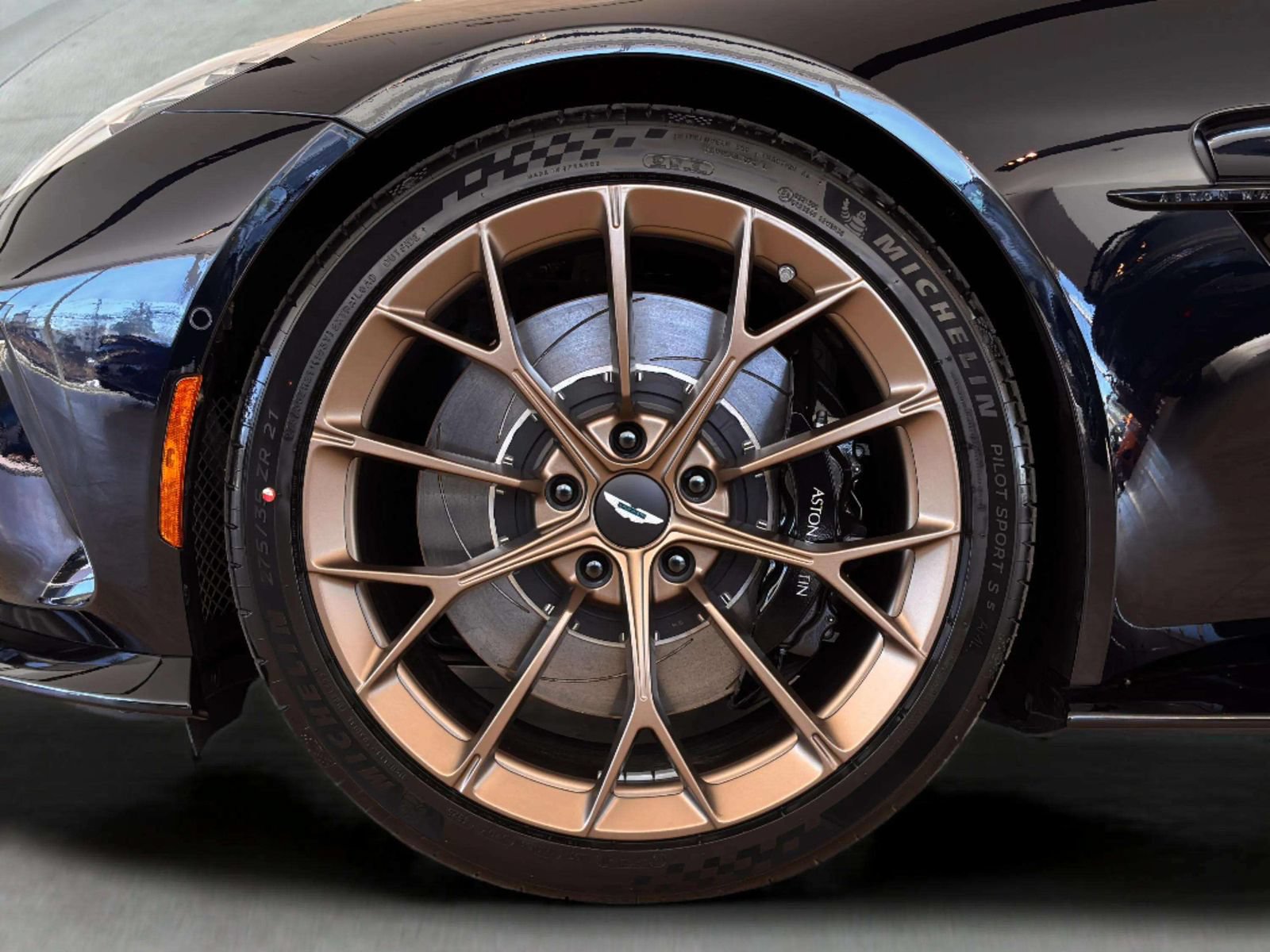 New 2026 Aston Martin V8 Vantage S RWD image 8