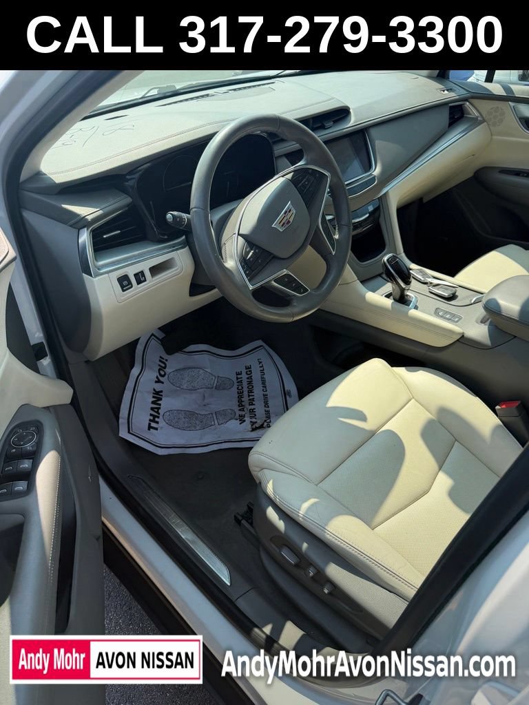 Used 2018 Cadillac XT5 Luxury w/ Driver Awareness Package AWD/4WD image 7