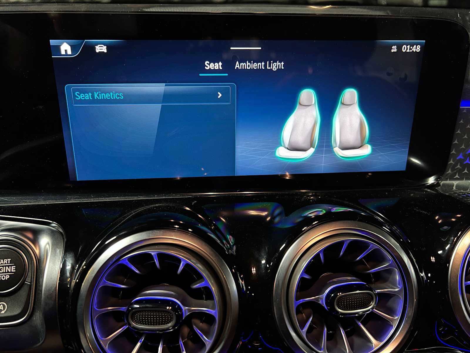 New 2026 Mercedes-Benz GLB 35 AMG 4MATIC image 36
