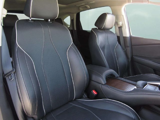 Used 2020 Acura RDX w/ Advance Package FWD image 11