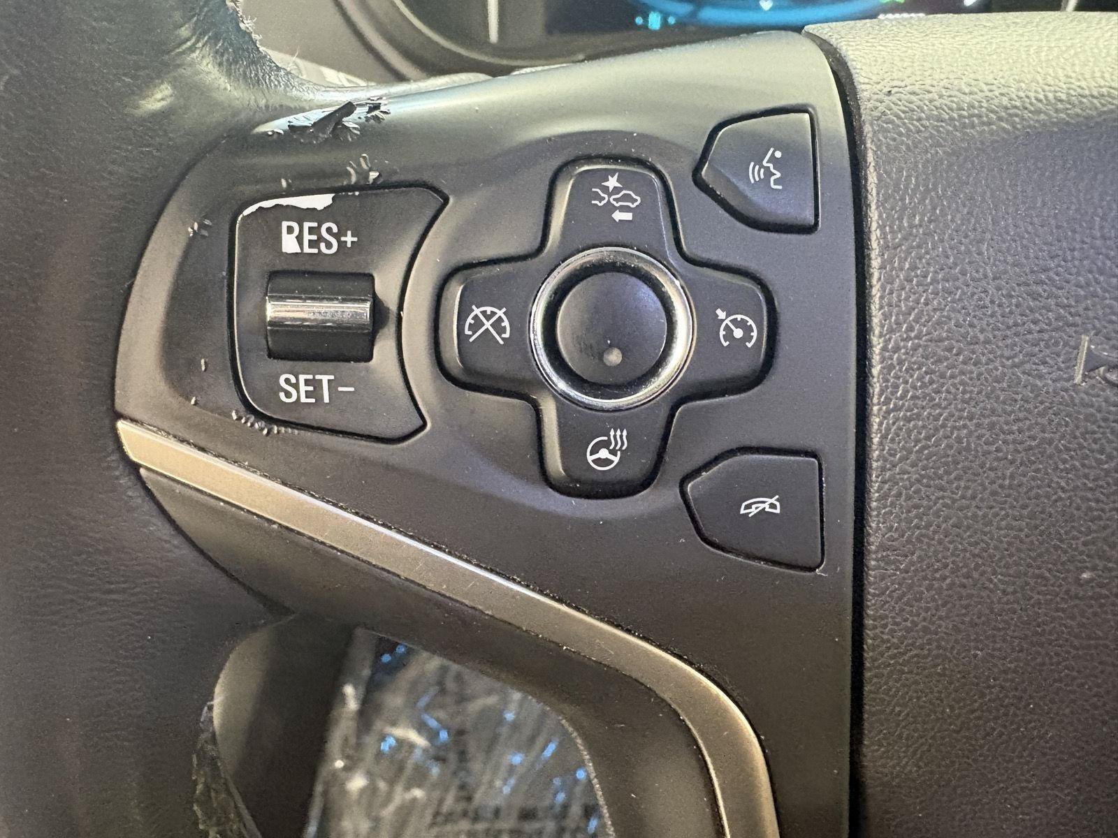 Used 2015 Buick LaCrosse Premium w/ Driver Confidence Package #1 FWD image 15