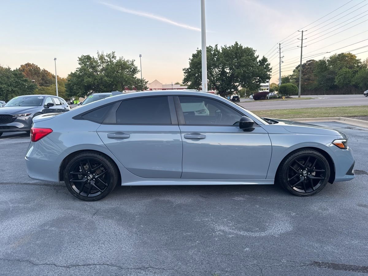 Used 2022 Honda Civic Sport image 8