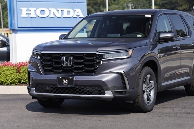 New 2025 Honda Pilot EX-L image 2
