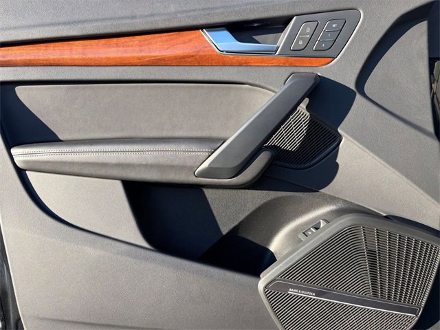 Used 2023 Audi Q5 2.0T Premium Plus image 12