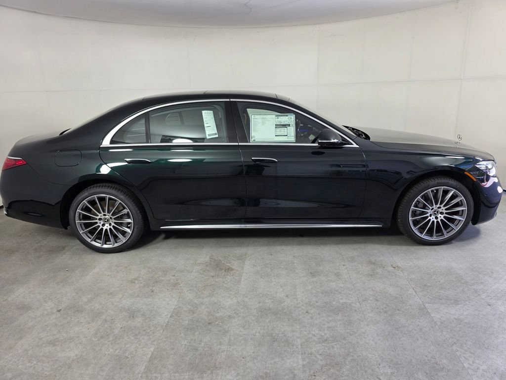 New 2026 Mercedes-Benz S 580 4MATIC Sedan image 3