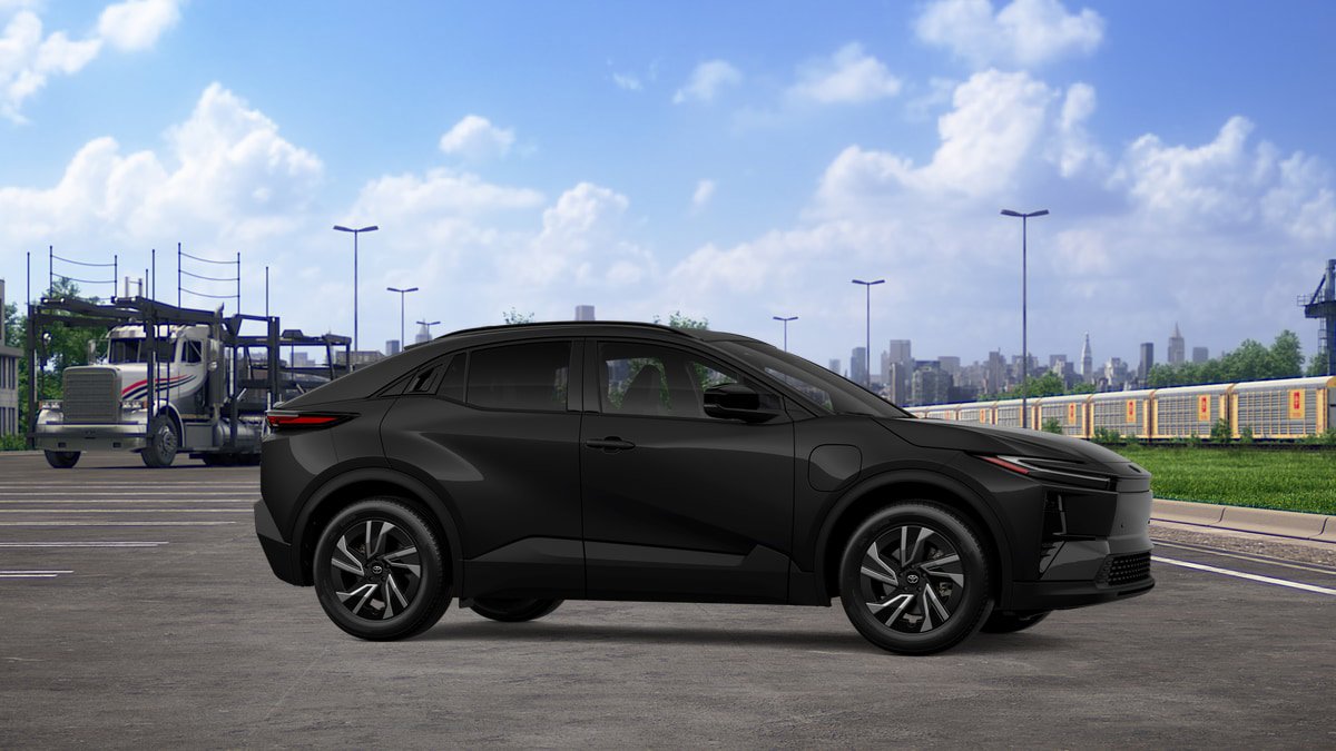 New 2026 Toyota C-HR AWD/4WD image 13