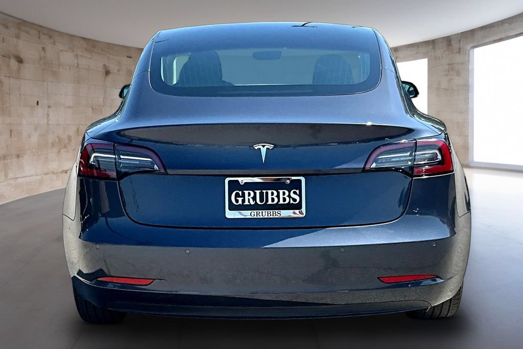Used 2020 Tesla Model 3 Standard Range Plus RWD image 5