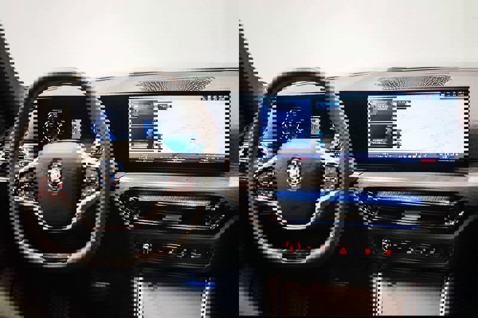 Used 2025 BMW i4 xDrive40i w/ Driving Assistance Package image 12