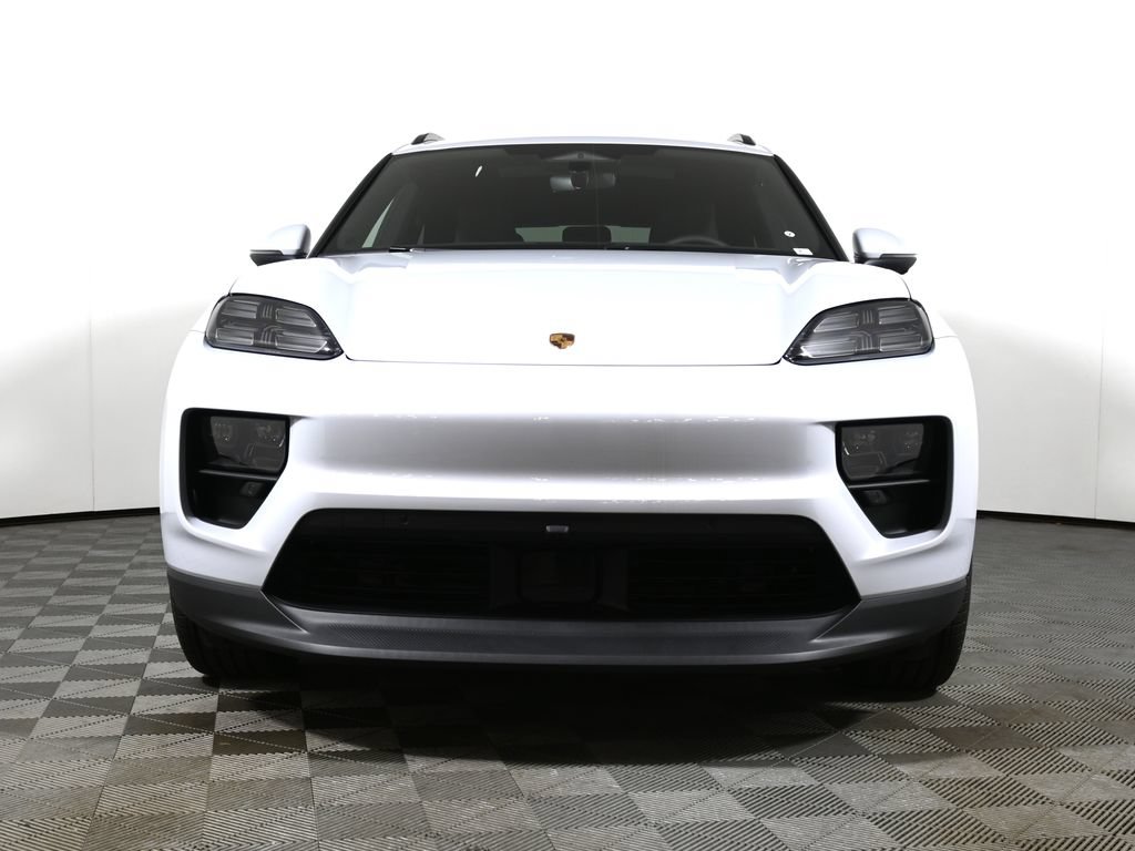 New 2026 Porsche Macan 4 Electric AWD/4WD image 10