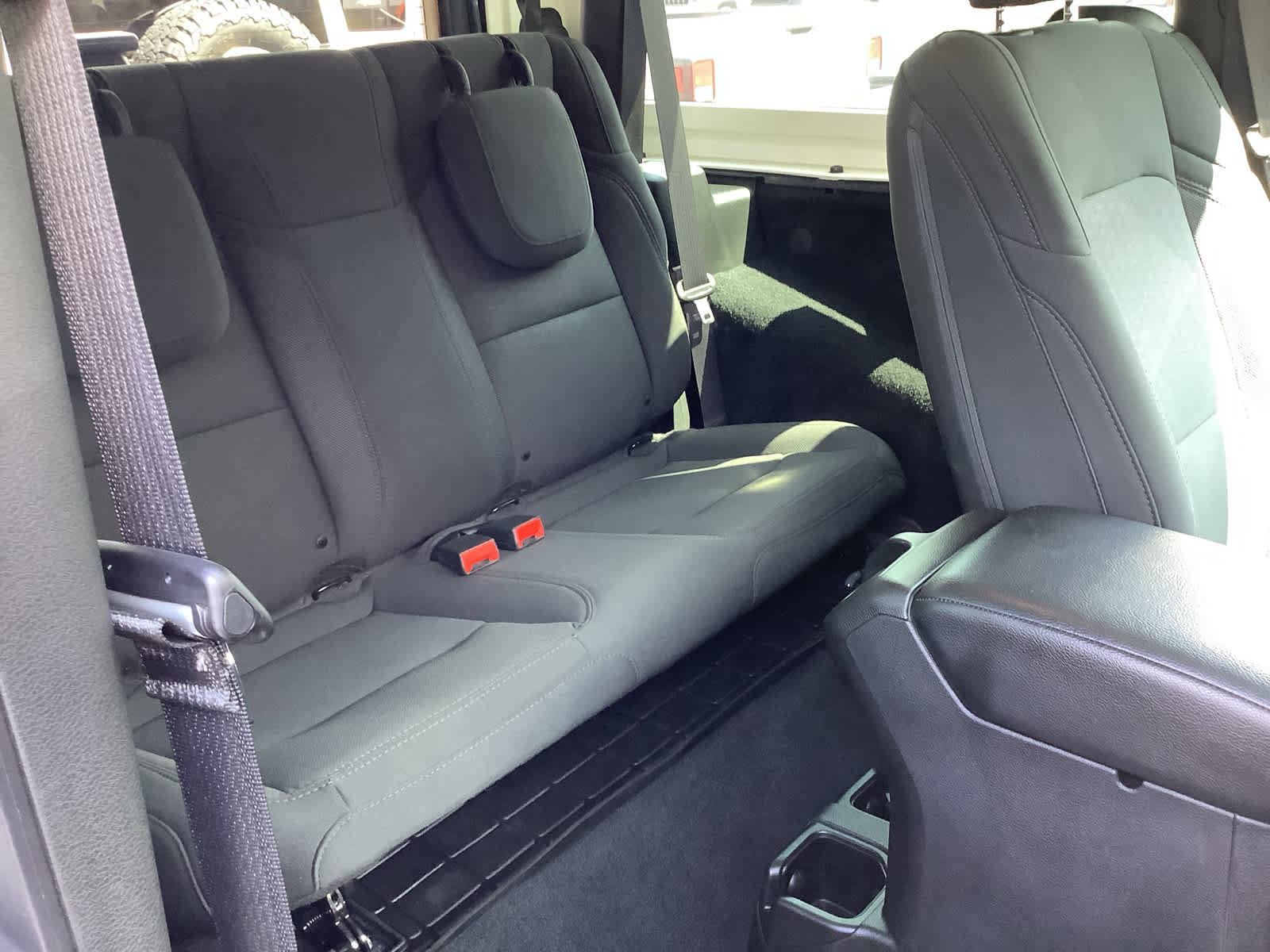 Used 2020 Jeep Wrangler Sport image 8