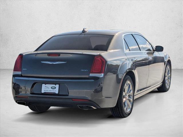 Used 2019 Chrysler 300 Limited image 5