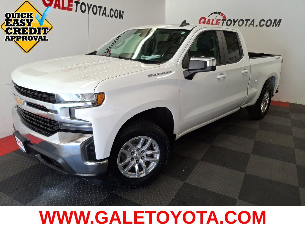 Used 2020 Chevrolet Silverado 1500 LT AWD/4WD image 1