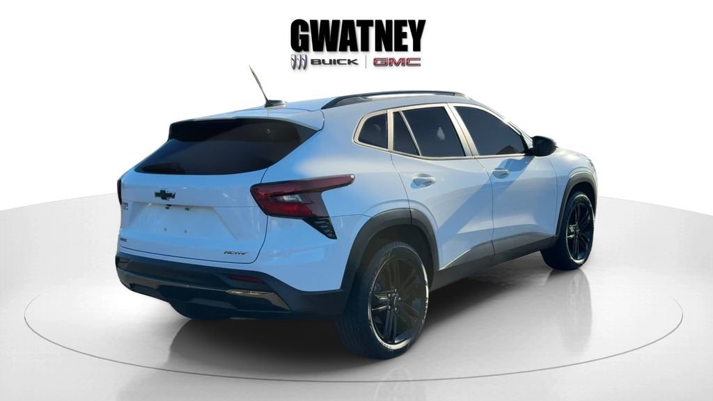 Used 2024 Chevrolet Trax ACTIV image 7