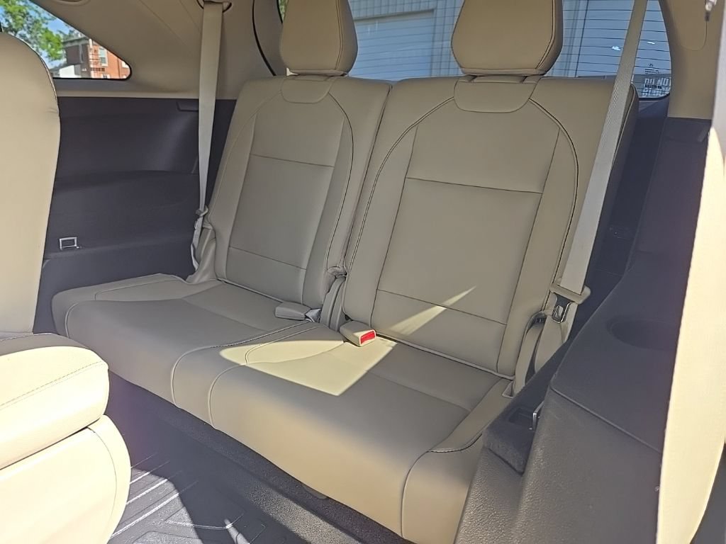 Used 2017 Acura MDX SH-AWD w/ Advance Package image 39