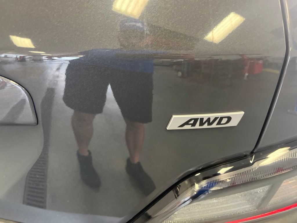 Used 2023 Hyundai Kona SE AWD/4WD image 6