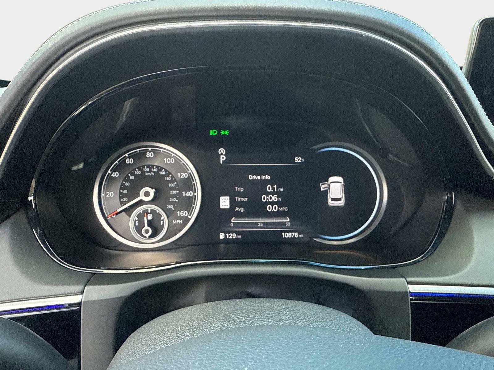 Used 2025 Genesis GV70 3.5T Sport w/ Sport Advanced Package image 27