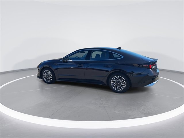 Used 2025 Hyundai Sonata Limited image 6