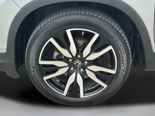 Certified 2022 Honda Pilot Touring image 37