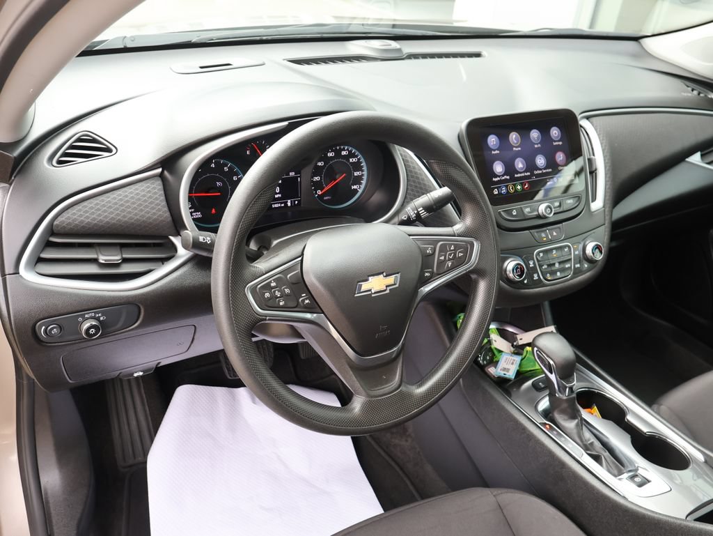Certified 2025 Chevrolet Malibu LT FWD image 23