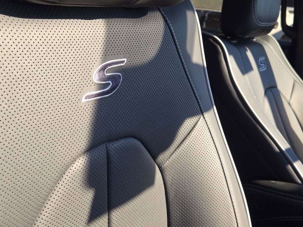 New 2026 Chrysler Pacifica Limited w/ S Appearance Package image 8