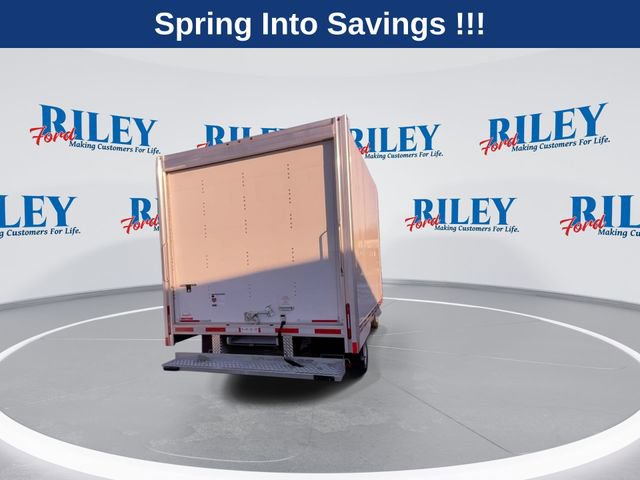 Used 2024 Ford Transit 350 DRW w/ Interior Upgrade Package RWD image 9