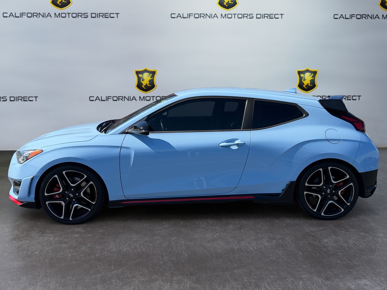 Used 2021 Hyundai Veloster N FWD image 2