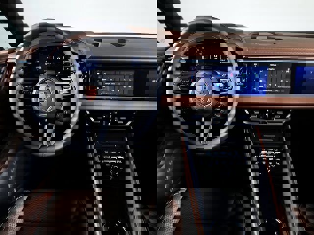 New 2026 Porsche Macan 4 Electric image 14