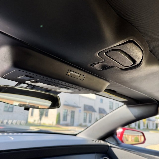 Used 2015 Chevrolet Camaro LT image 40