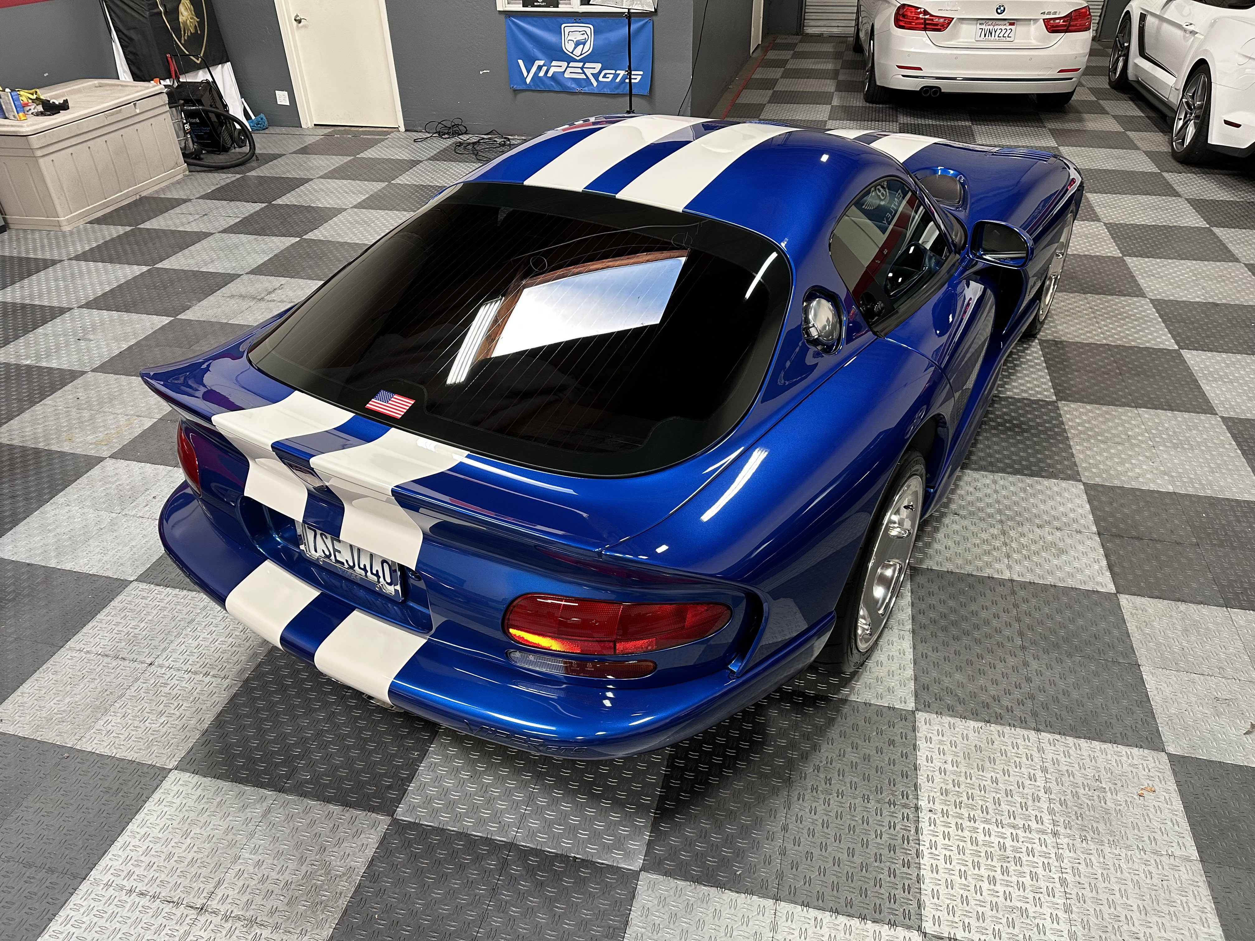 Used 1997 Dodge Viper GTS image 32