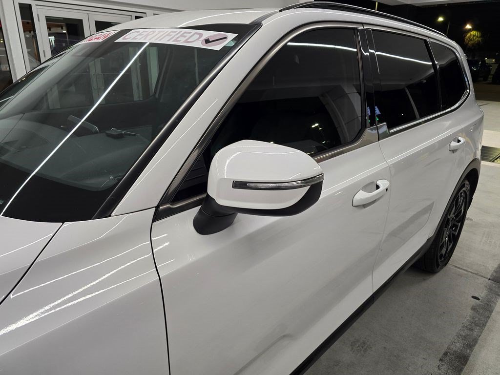 Used 2022 Kia Telluride EX w/ EX Premium Package AWD/4WD image 10