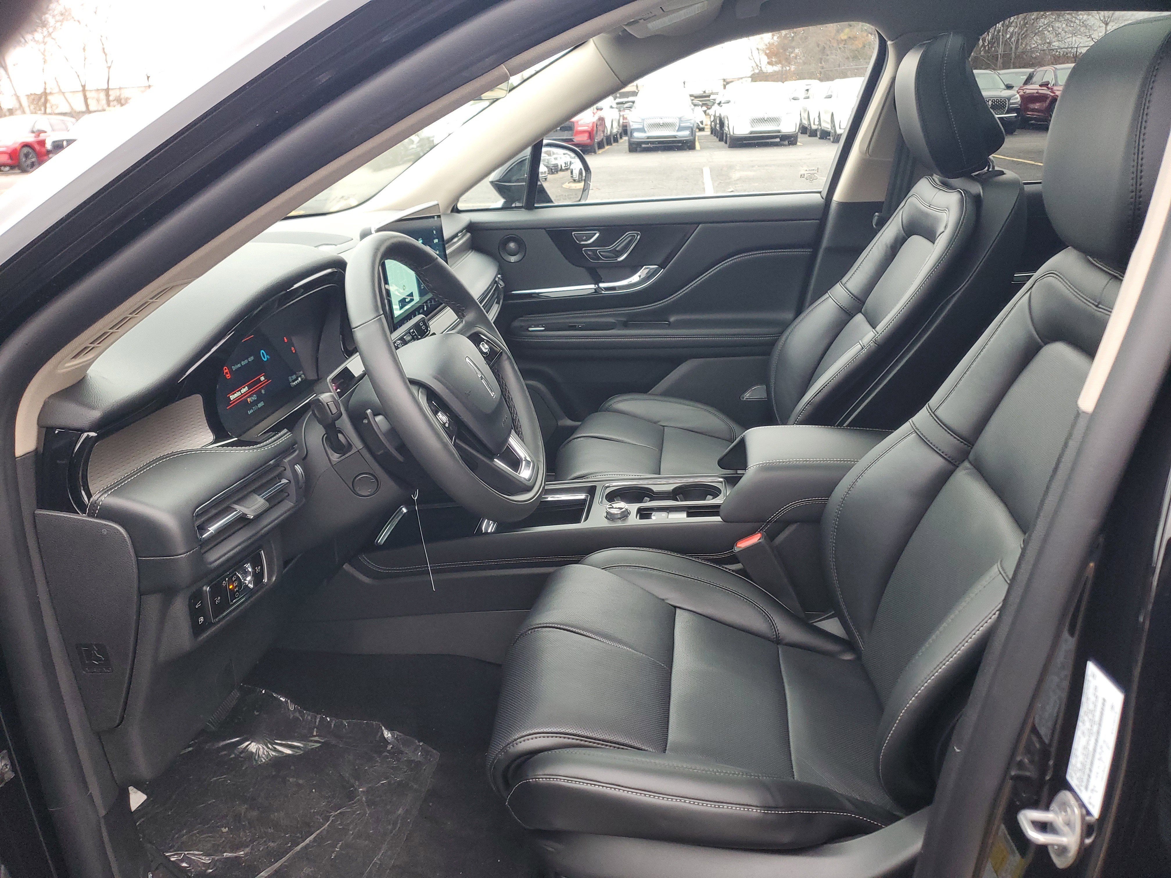 New 2026 Lincoln Corsair Grand Touring image 12