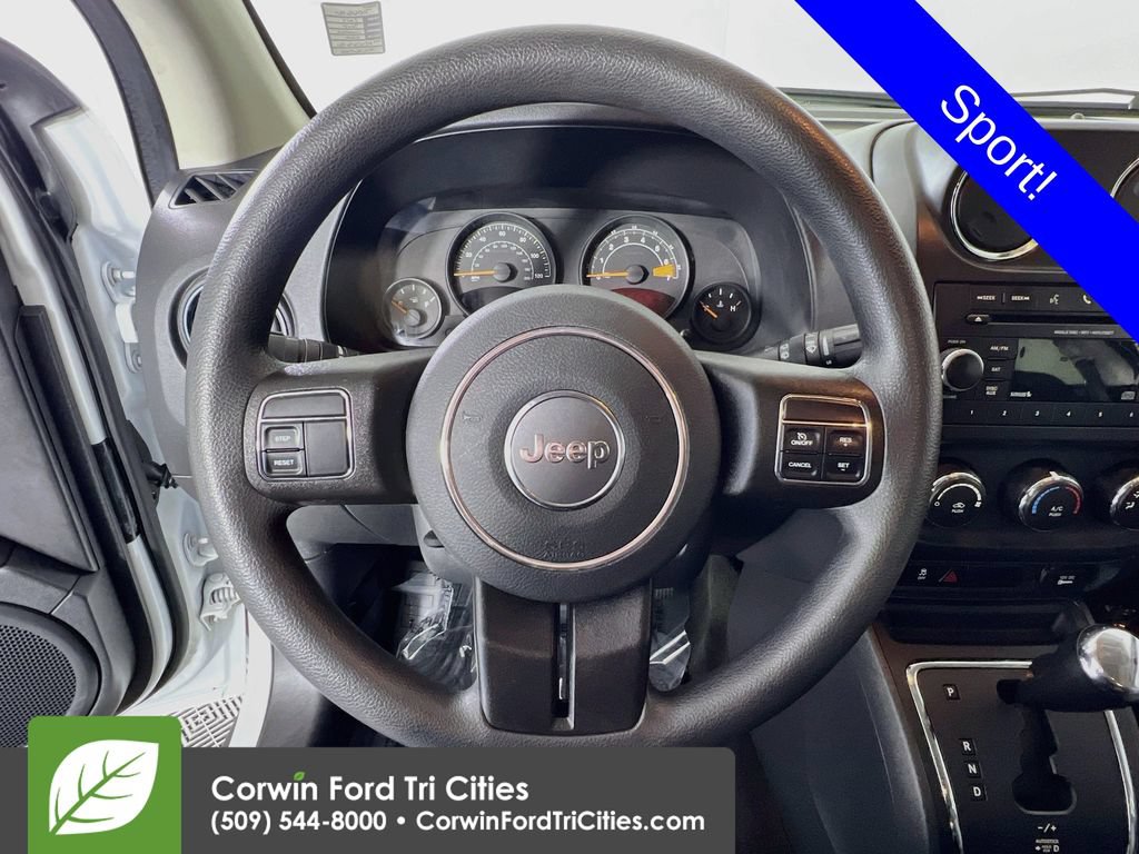 Used 2017 Jeep Compass Sport w/ Power Value Group AWD/4WD image 8