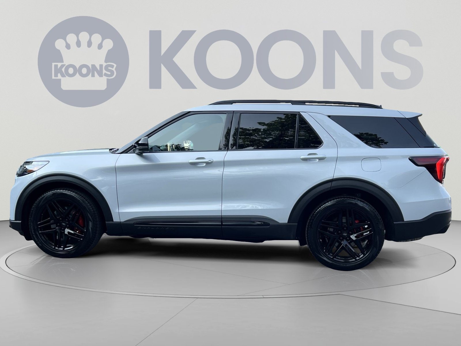 Used 2026 Ford Explorer ST w/ Sun And Sound Package AWD/4WD image 7
