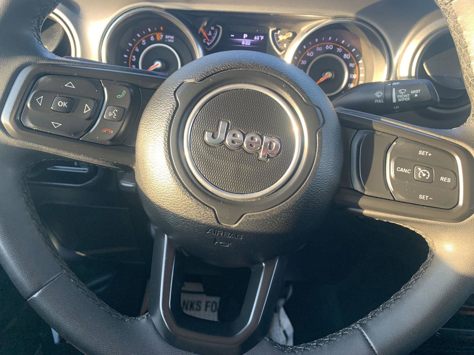 Used 2023 Jeep Gladiator Sport image 18