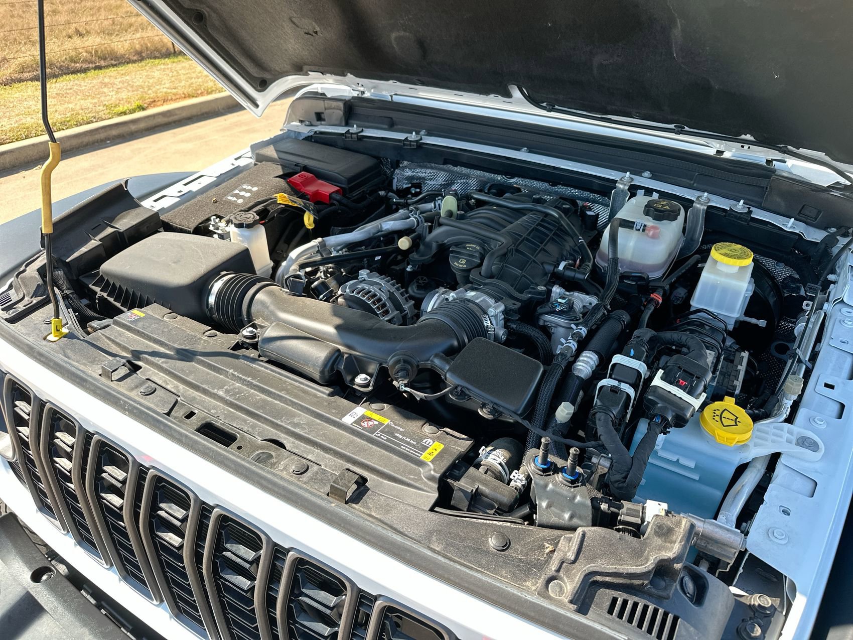 Used 2024 Jeep Gladiator Rubicon AWD/4WD image 24