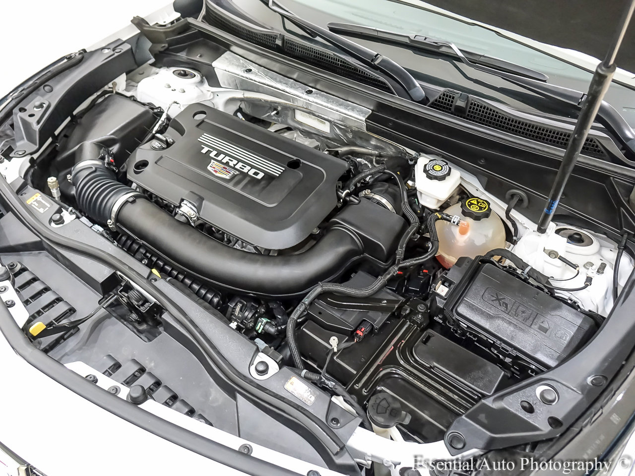 Used 2023 Cadillac XT4 Luxury image 33