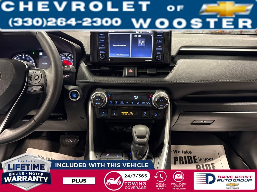 Used 2022 Toyota RAV4 XLE w/ Convenience Package image 21